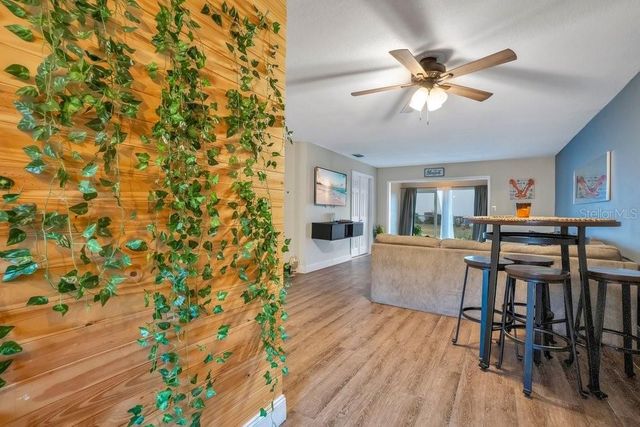 404 COUNTRY LANE NE 404, Winter Haven, FL 33881