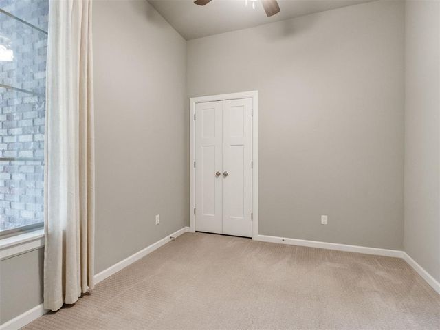 2424 Crystal Creek Drive, Yukon, OK 73099
