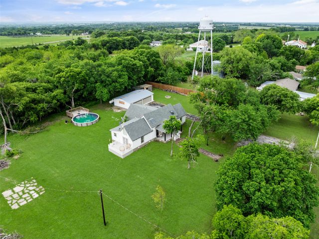 313 Chicken Street, Weston, TX 75009