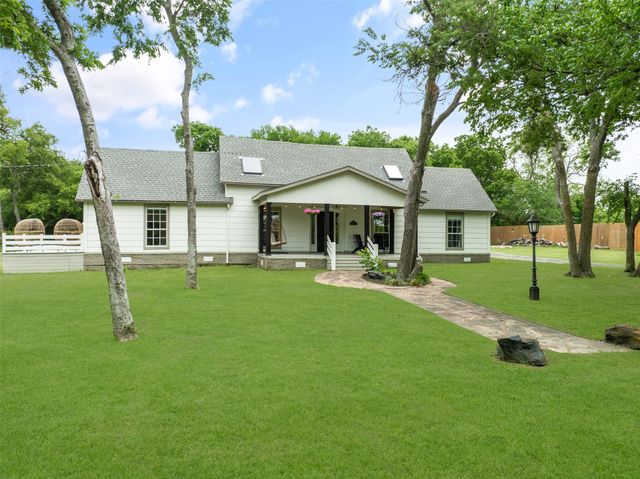 313 Chicken Street, Weston, TX 75009