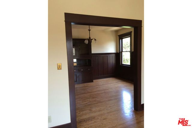 1017 W 24th Street, Los Angeles, CA 90007