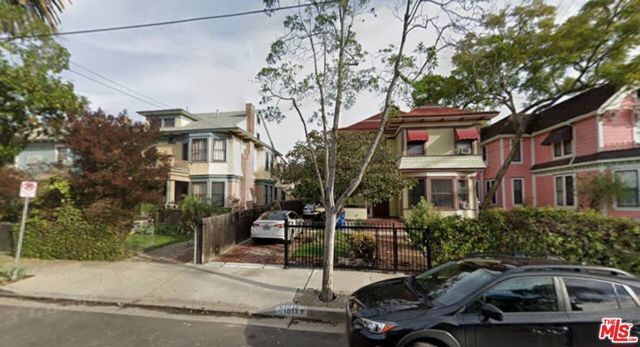 1017 W 24th Street, Los Angeles, CA 90007