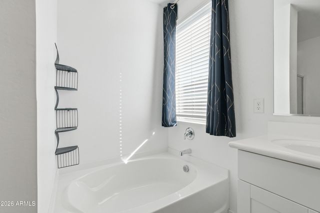 4373 E Gallop Trail Trail, San Tan Valley, AZ 85140