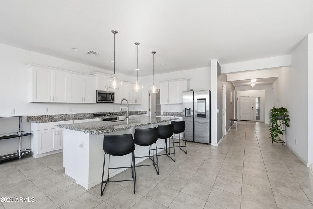 Image 16 of property listing at 4373 E Gallop Trail Trail, San Tan Valley, AZ 85140