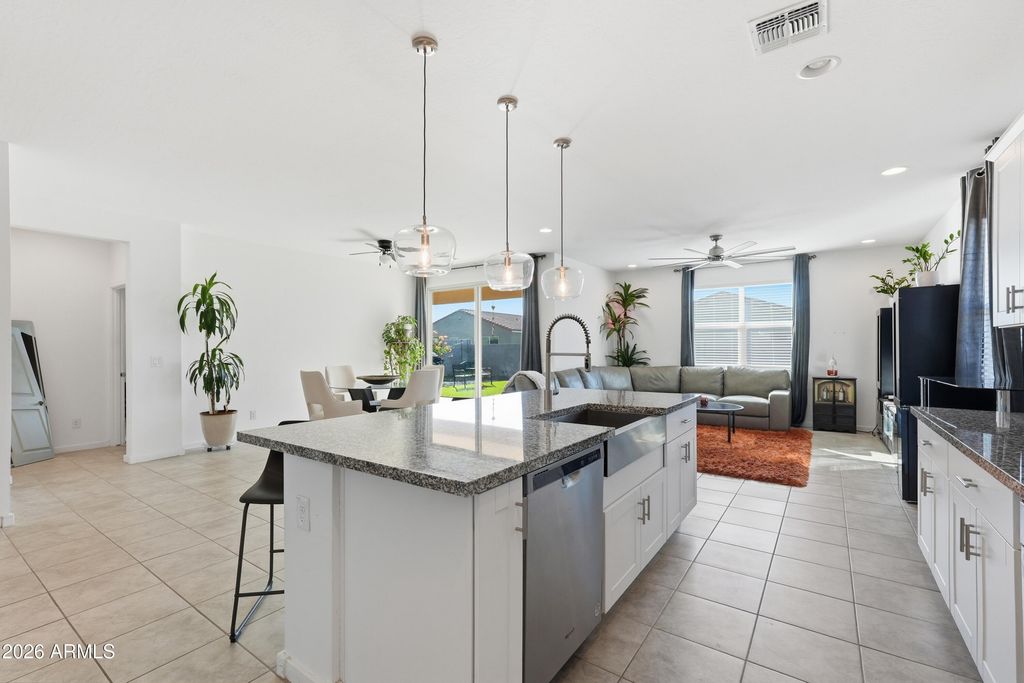 Image 20 of property listing at 4373 E Gallop Trail Trail, San Tan Valley, AZ 85140
