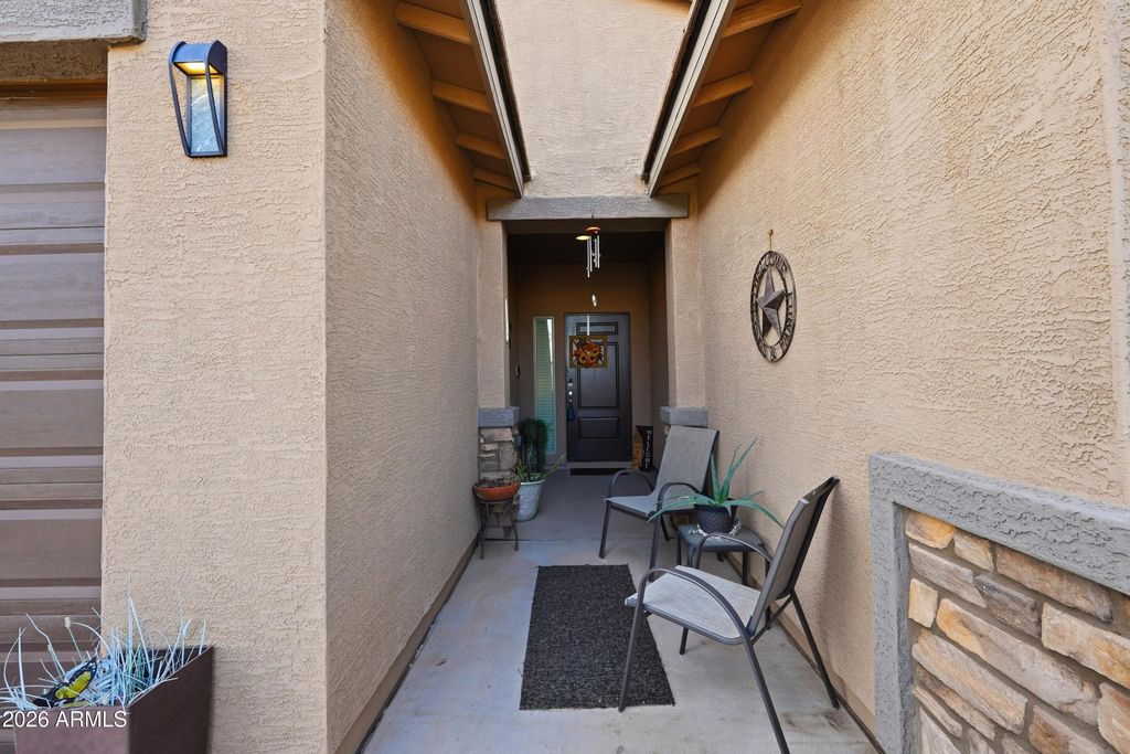 Image 4 of property listing at 4373 E Gallop Trail Trail, San Tan Valley, AZ 85140