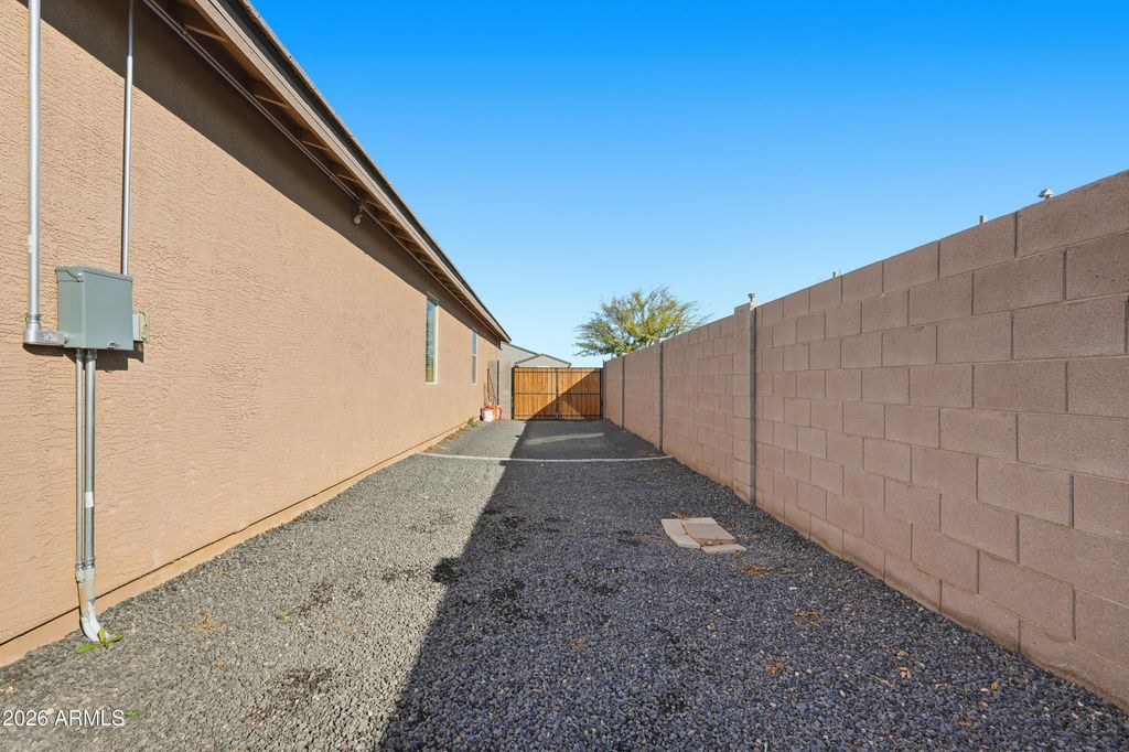 Image 44 of property listing at 4373 E Gallop Trail Trail, San Tan Valley, AZ 85140
