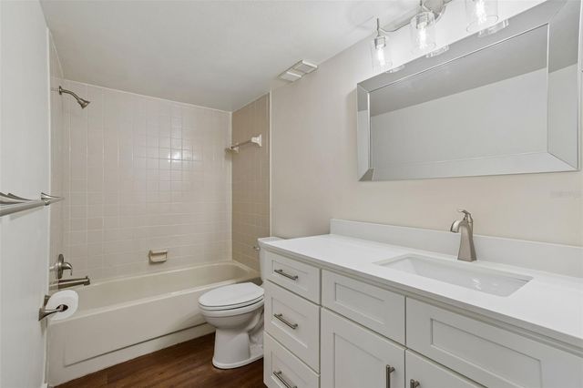 5756 CALAIS BOULEVARD N 8, St Petersburg, FL 33714