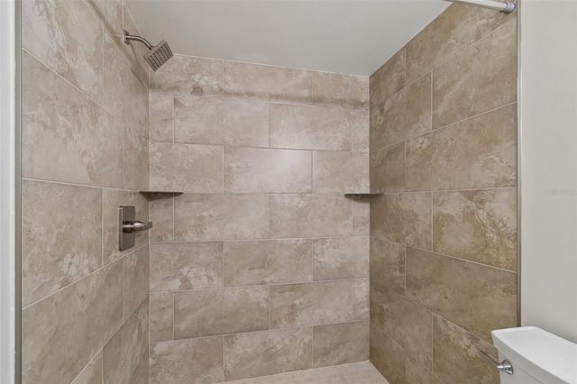 5756 CALAIS BOULEVARD N 8, St Petersburg, FL 33714