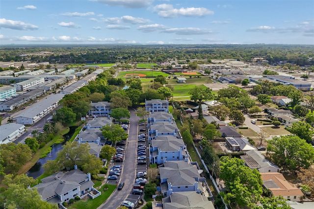 5756 CALAIS BOULEVARD N 8, St Petersburg, FL 33714