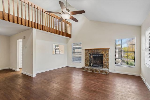 5756 CALAIS BOULEVARD N 8, St Petersburg, FL 33714