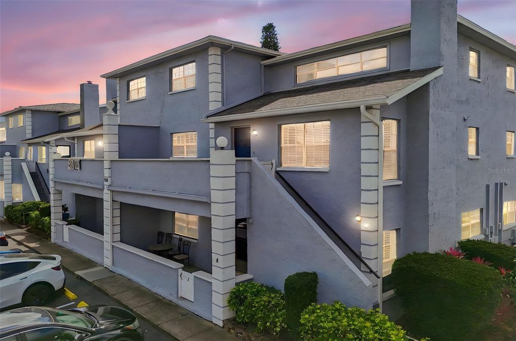 5756 CALAIS BOULEVARD N 8, St Petersburg, FL 33714