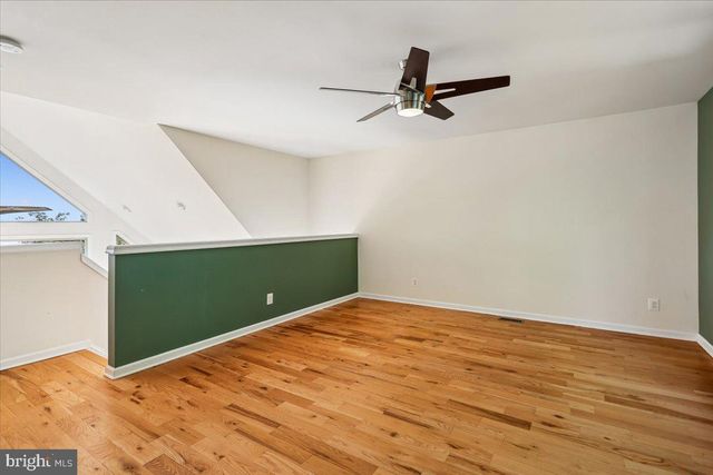 250 LAFAYETTE LN, Paris, VA 20130