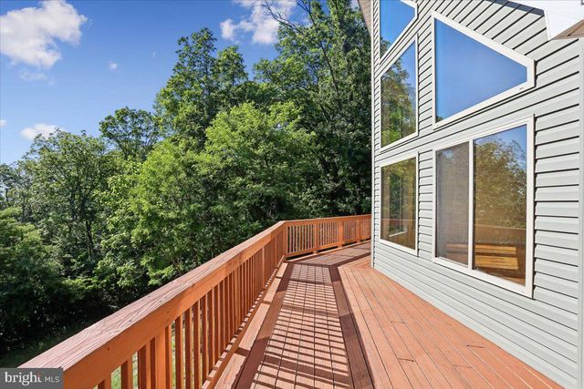 250 LAFAYETTE LN, Paris, VA 20130