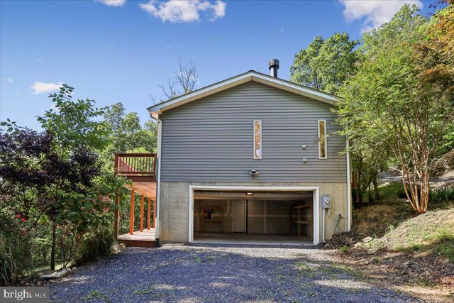250 LAFAYETTE LN, Paris, VA 20130
