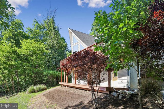 250 LAFAYETTE LN, Paris, VA 20130