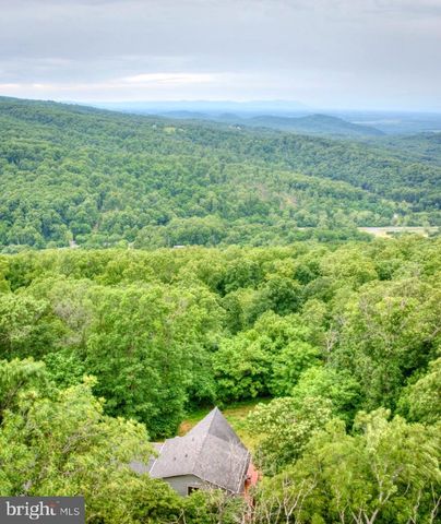 250 LAFAYETTE LN, Paris, VA 20130