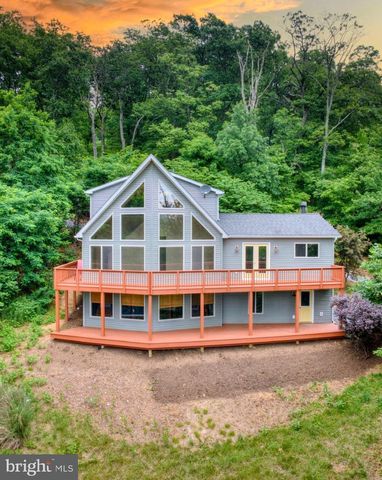 250 LAFAYETTE LN, Paris, VA 20130