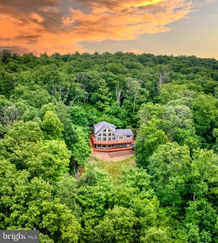 250 LAFAYETTE LN, Paris, VA 20130