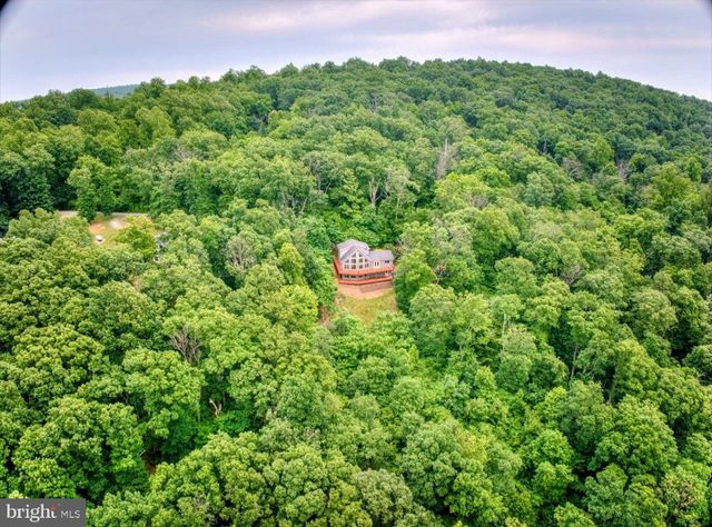 250 LAFAYETTE LN, Paris, VA 20130