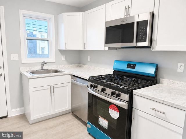 3026 KENYON AVE, Baltimore, MD 21213