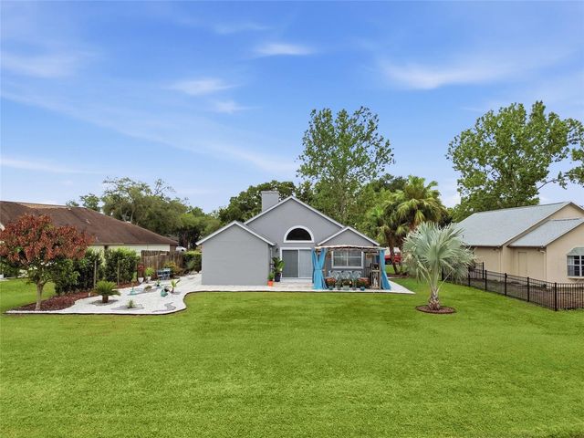 2018 ATTAWAY DRIVE, Brandon, FL 33511