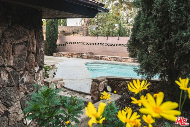 42060 Parkmont Drive, Quartz Hill, CA 93536