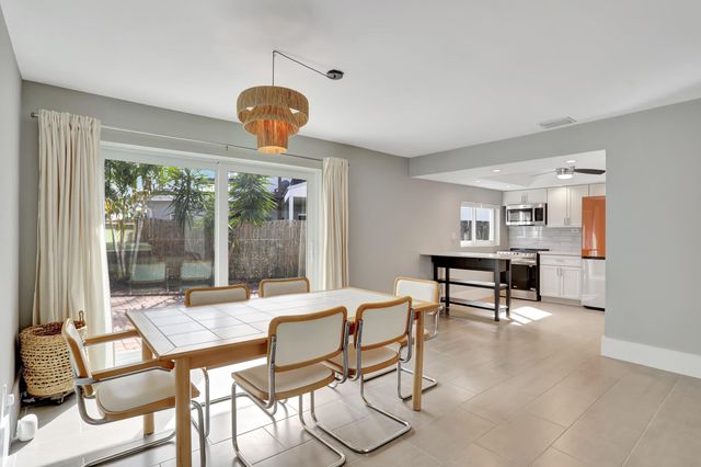 400 SE 5th Court, Pompano Beach, FL 33060