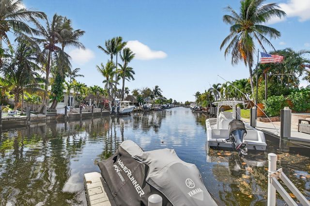 400 SE 5th Court, Pompano Beach, FL 33060