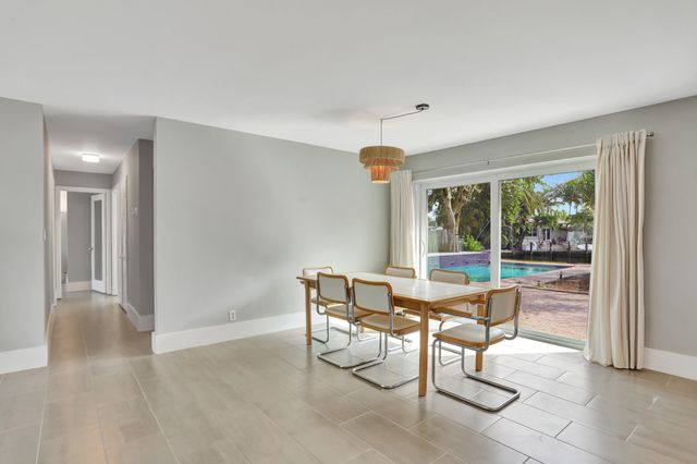 400 SE 5th Court, Pompano Beach, FL 33060