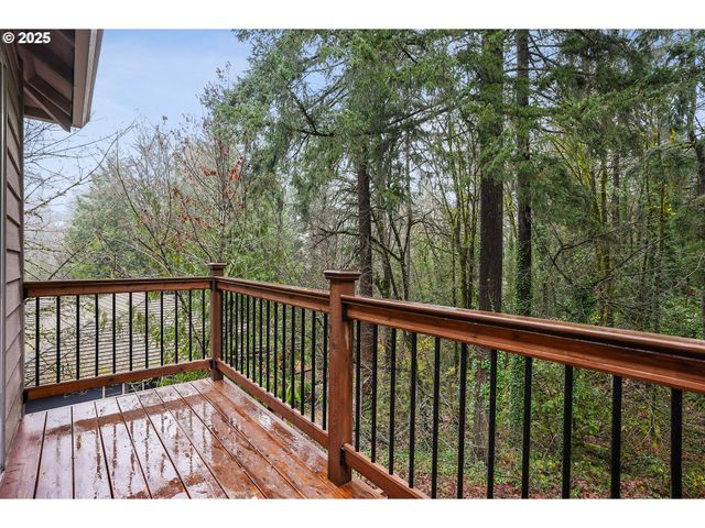 10114 Se CLATSOP St, Portland, OR 97266