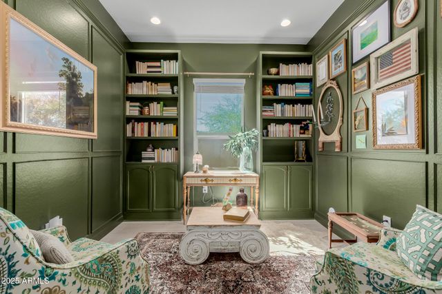 2235 E SAGUARO PARK Lane, Phoenix, AZ 85024