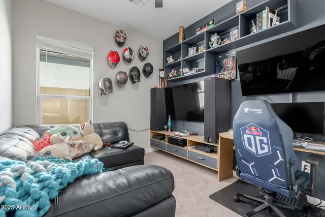 2235 E SAGUARO PARK Lane, Phoenix, AZ 85024