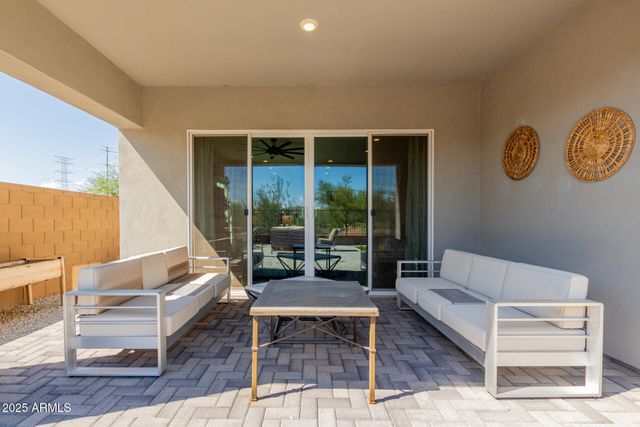 2235 E SAGUARO PARK Lane, Phoenix, AZ 85024