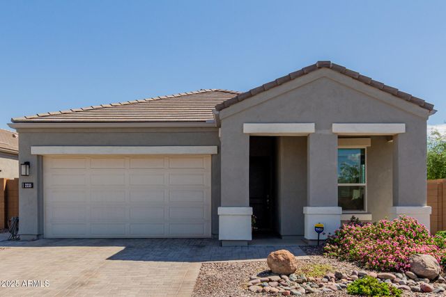 2235 E SAGUARO PARK Lane, Phoenix, AZ 85024