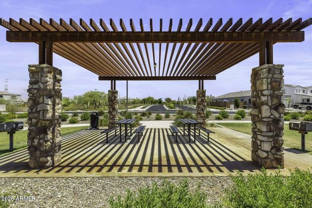 2235 E SAGUARO PARK Lane, Phoenix, AZ 85024