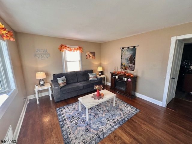 31 W Joffre Ave, Milltown Boro, NJ 08850