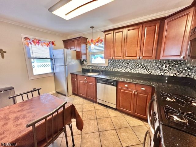 31 W Joffre Ave, Milltown Boro, NJ 08850