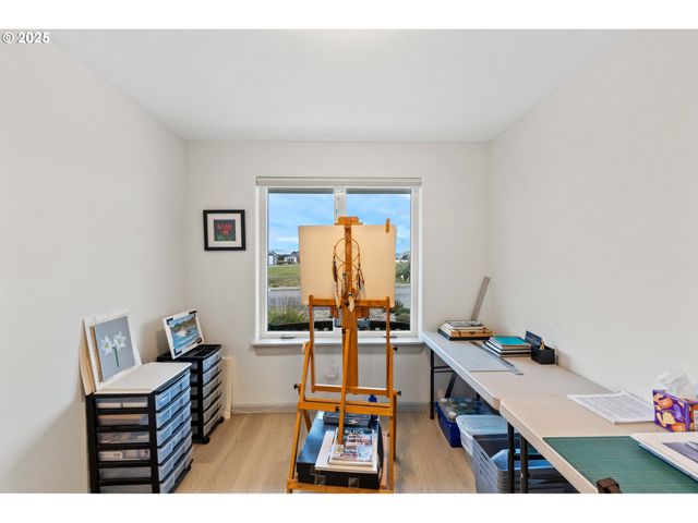 822 SPYGLASS Dr, Bandon, OR 97411