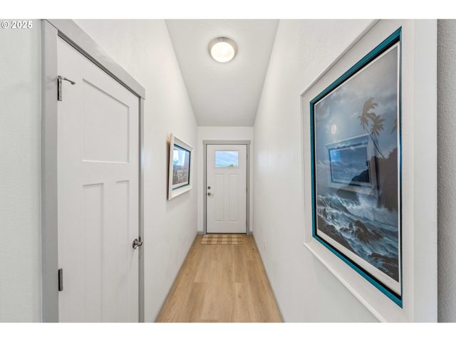 822 SPYGLASS Dr, Bandon, OR 97411