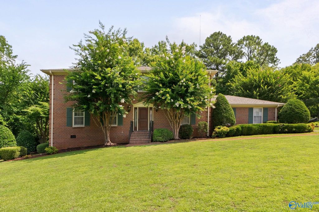 4003 SE Toney Court SE, Huntsville, AL 35802