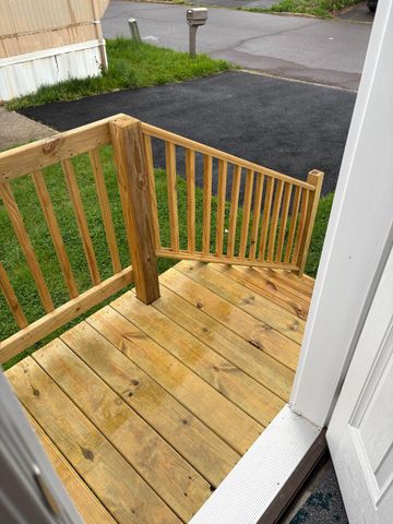 9917 LINDLEY DR, Morrisville, PA 19067