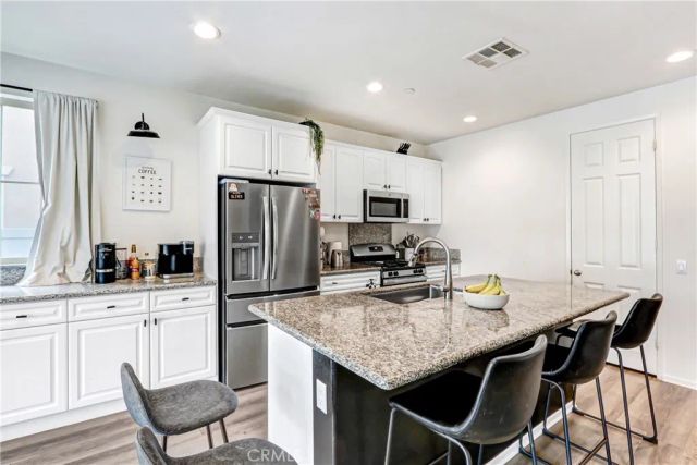 29150 Sunforest, Lake Elsinore, CA 92595