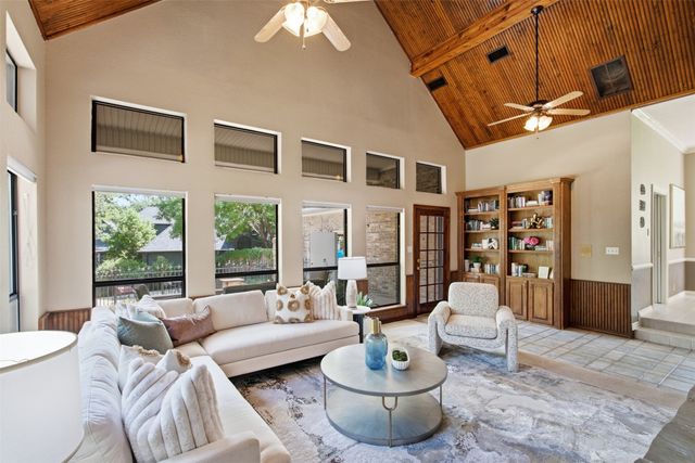 1349 Lakeview Drive, Southlake, TX 76092
