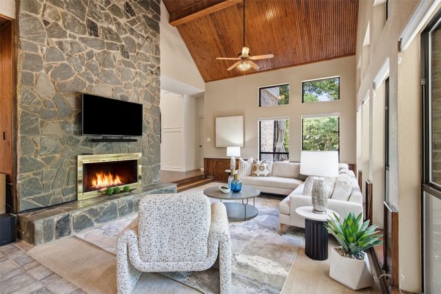 1349 Lakeview Drive, Southlake, TX 76092