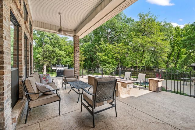 1349 Lakeview Drive, Southlake, TX 76092