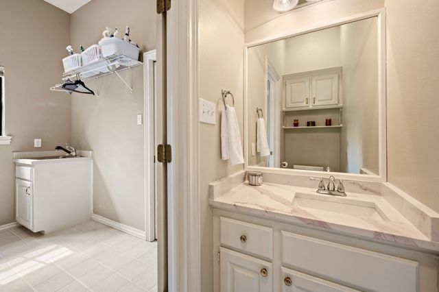 1349 Lakeview Drive, Southlake, TX 76092