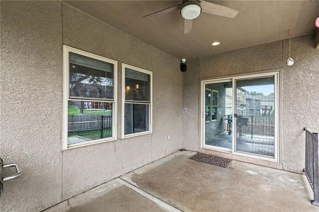 12204 Pebble Beach Drive, Kansas City, KS 66109