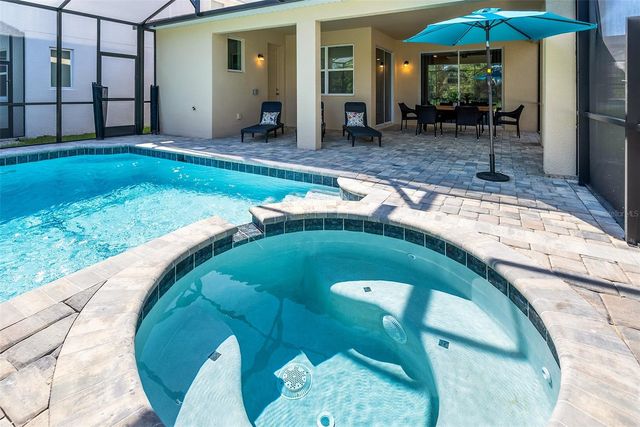 8953 COCONUT BREEZE DRIVE, Kissimmee, FL 34747