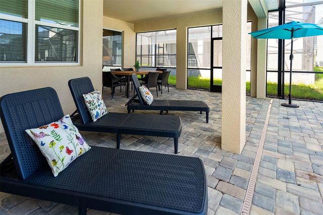 8953 COCONUT BREEZE DRIVE, Kissimmee, FL 34747